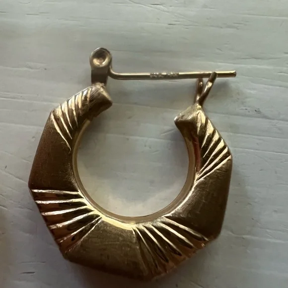 14k Gold Hoop Earrings - Picture 2 of 4